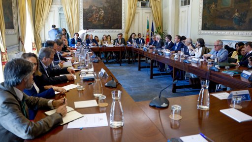 Parlamento Aprova Redução Gradual da Taxa de IRC para 17% até 2028