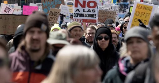 Corte Suprema de EE.

UU. permite a Trump finalizar el permiso de permanencia (TPS) para venezolanos