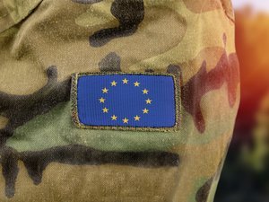 L'Europe accélère son réarmement et planifie la création d'un "mur" anti-drones