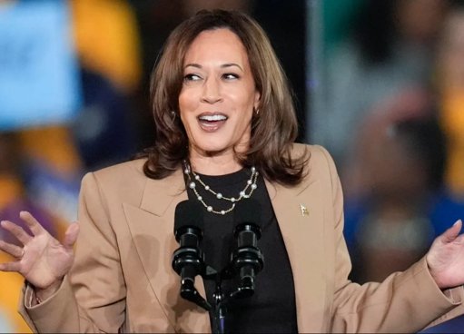 Kamala Harris Pondera Recandidatura e Critica Trump, Chamando-o de "Tirano"