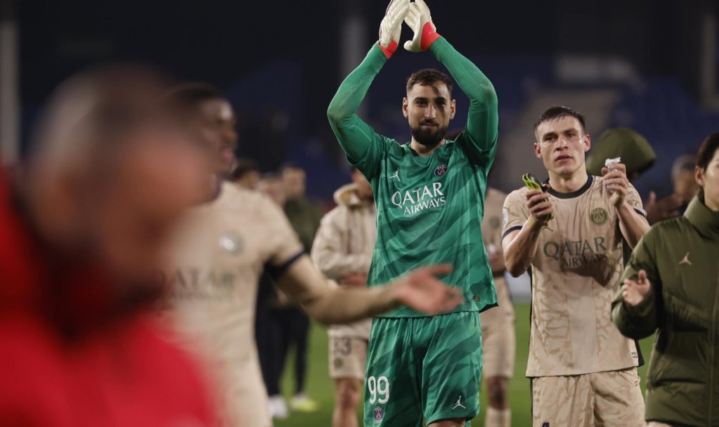 PSG Contrata Guarda-Redes Chevalier e Coloca Futuro de Donnarumma em Dúvida
