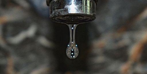 Falhas no Abastecimento de Água em Almada Levam Autarquia a Pedir Inquérito