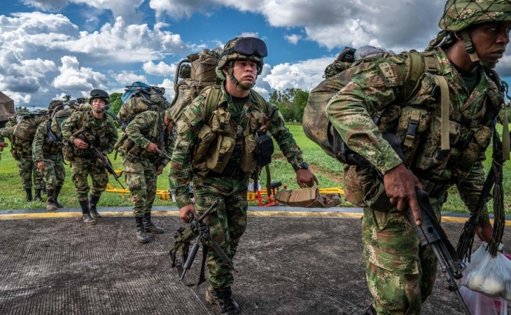 Gobierno ordena reforzar militarización en la frontera con Venezuela