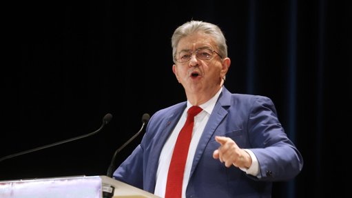 Stratégie nationale du RN et de LFI : les députés en première ligne pour les municipales