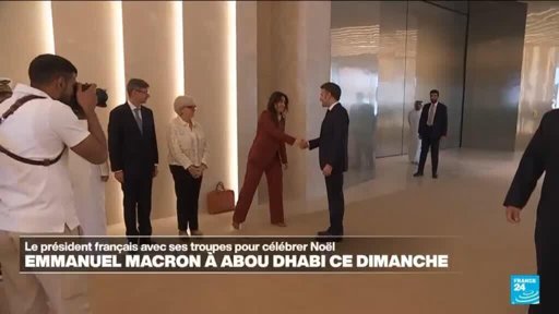 La visite de Noël d'Emmanuel Macron aux troupes, entre tradition et annonces stratégiques