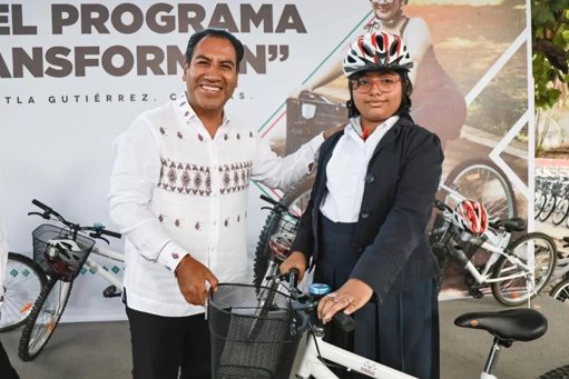 Gobierno de Eduardo Ramírez impulsa movilidad y educación con el programa “Bicis que Transforman” en Chiapas