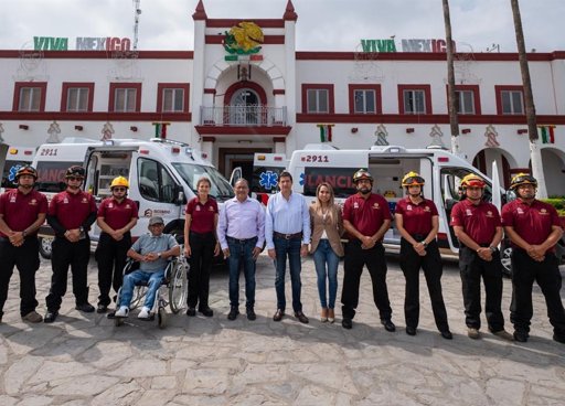 Municipios de Escobedo y García en Nuevo León fortalecen sus servicios de emergencia con nuevas ambulancias