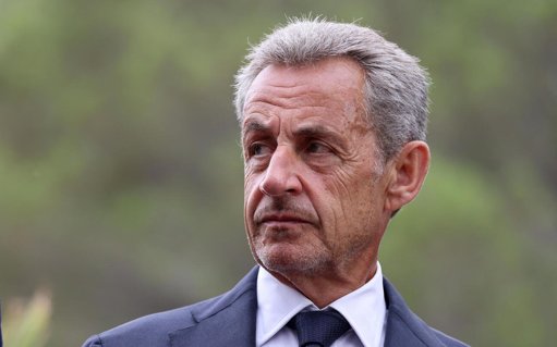 Carla Bruni et Giulia Sarkozy mobilisées sur Instagram après l'incarcération de Nicolas Sarkozy