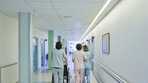 Técnicos Auxiliares de Saúde em Greve por Melhores Condições de Trabalho