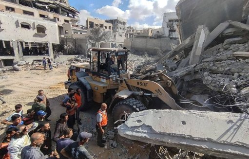 Le cessez-le-feu à Gaza mis à l'épreuve par de nouvelles frappes israéliennes et des tensions sur la restitution des otages