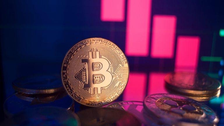 ETF de Bitcoin registran su segunda mayor salida de capital en la historia