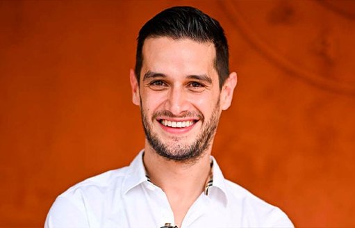 Adrián Marcelo es hospitalizado y aclara rumores sobre su salud