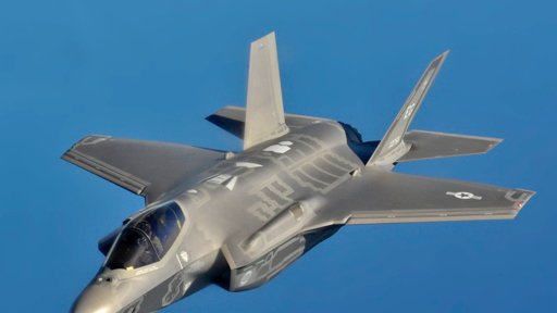 Venezuela denuncia incursión de aviones de combate de EE. UU. y lo califica de 'acoso militar'