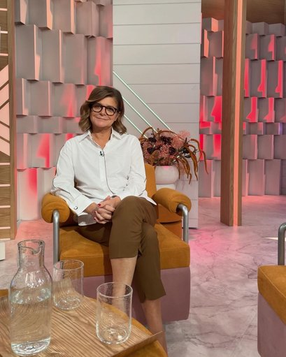 SIC Anuncia Novo Reality Show "A Minha Mãe com o Teu Pai" com Júlia Pinheiro