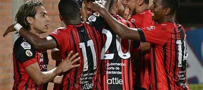 Cúcuta Deportivo regresa a la primera división tras una dramática final