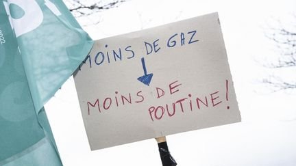 L'Union européenne approuve l'interdiction des importations de gaz russe d'ici fin 2027