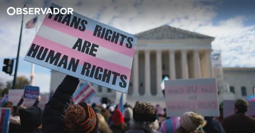 Supremo Tribunal Permite Política de Trump Restritiva a Passaportes de Pessoas Transgénero
