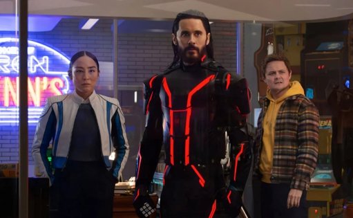 "Tron: Ares" llega a los cines con Jared Leto como protagonista