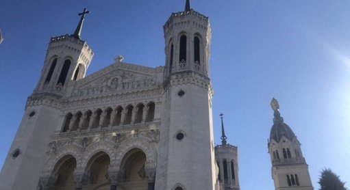 Un appel aux dons pour sauver les tours de la basilique de Fourvière