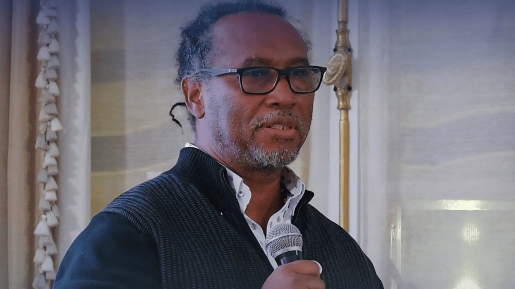 Dimite ministro de Igualdad tras choque público con el presidente Petro