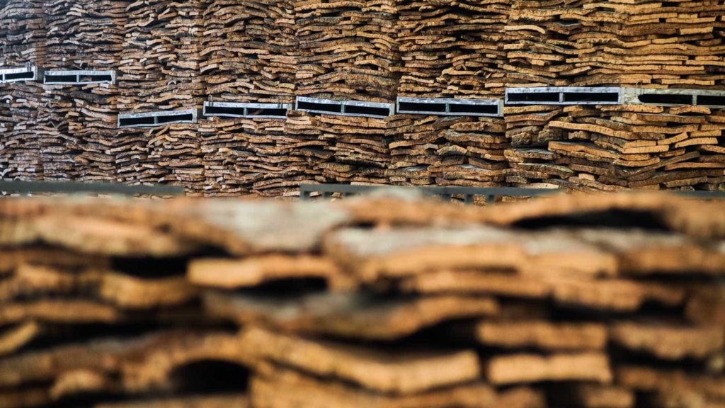 Corticeira Amorim mantém lucros apesar da quebra nas vendas semestrais