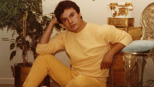 Netflix estrena 'Juan Gabriel: Debo, puedo y quiero', un retrato íntimo del Divo de Juárez