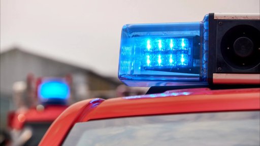 Casal encontra granadas em casa e entrega-as no quartel dos bombeiros do Estoril