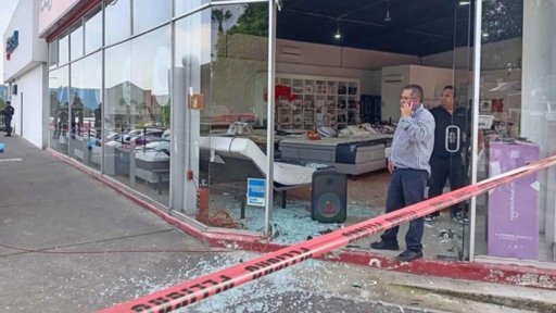 Balacera en centro comercial de Tlaquepaque desata pánico