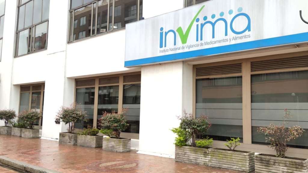 INVIMA emite alerta sanitaria sobre jarabes fraudulentos comercializados en línea
