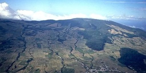 Nível de Alerta Vulcânico Elevado para a Ilha Terceira nos Açores
