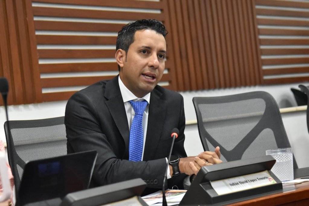 Cámara de Representantes implementa descuentos salariales por ausentismo