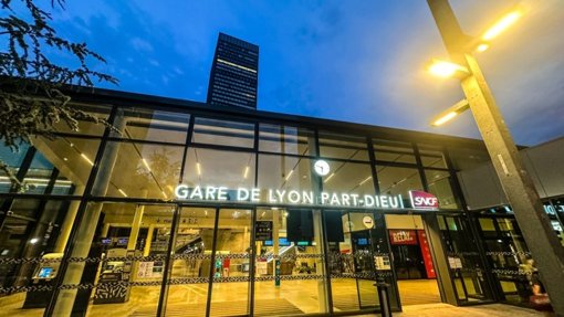 La gare de Lyon Part-Dieu achève la rénovation de son hall historique