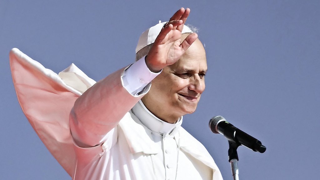 Papa Leão XIV Apela à Paz e ao Diálogo no Encerramento do Jubileu dos Jovens