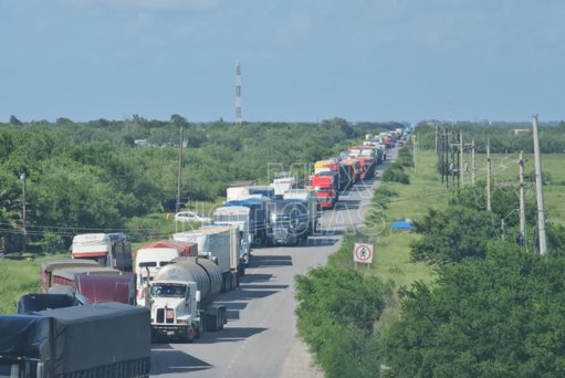 Bloqueos Carreteros Generan Pérdidas Millonarias y Paralizan el Comercio Exterior