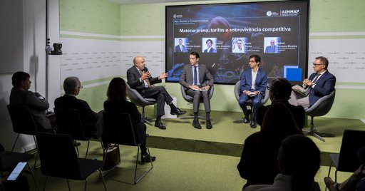 Indústria Metalúrgica Portuguesa Exige Posição Firme do Governo Face a Tarifas