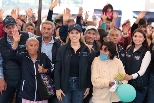 Gobierno de Huixquilucan entrega escuela rehabilitada y nuevo gimnasio en Llano Grande y Piedra Grande