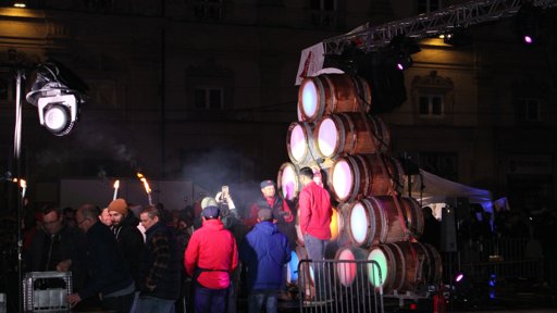 Célébration du Beaujolais Nouveau : la tradition au cœur de Lyon