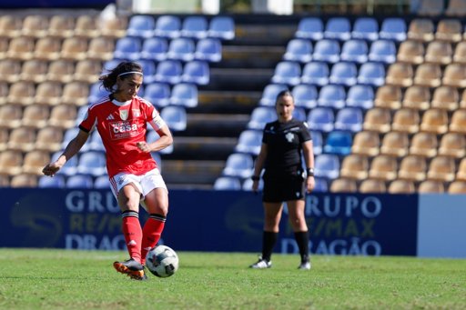 Benfica prepara-se para receber campeão europeu Arsenal na Champions Feminina