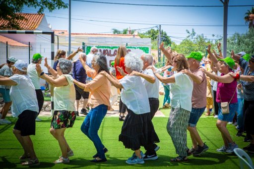 Clube Avô de Albufeira Promove Envelhecimento Ativo em Todo o Concelho
