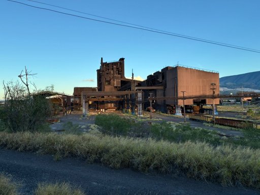 Avanza el proceso de venta de AHMSA con la visita de múltiples inversionistas