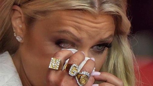 Trump eleva a Charlie Kirk a la categoría de 'mártir' en un masivo homenaje político