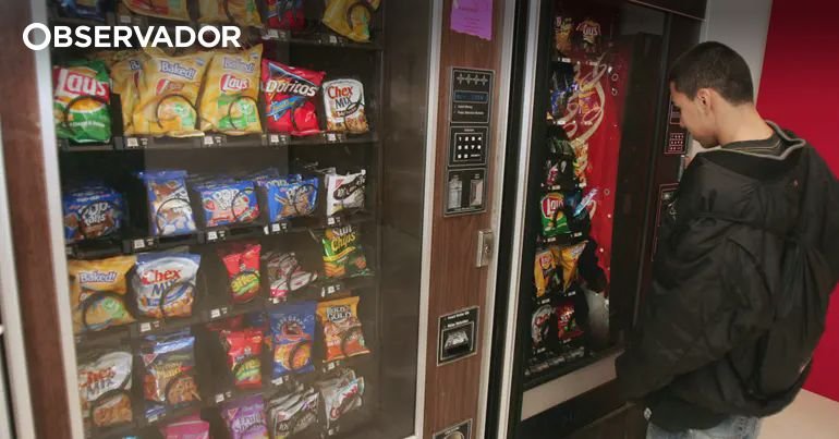 IVA: Bebidas Quentes de Máquinas Automáticas Tributadas como Bens