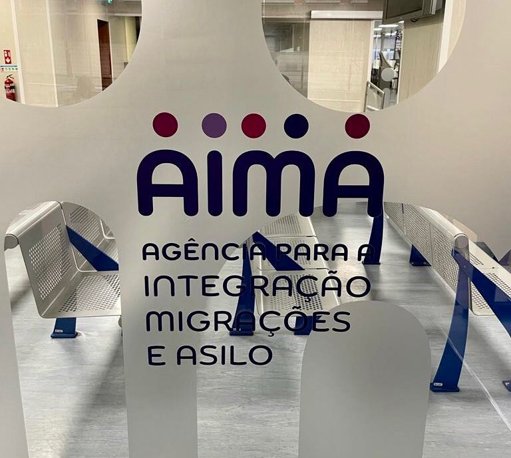 Imigrantes Enfrentam Dupla Barreira no Acesso à Habitação