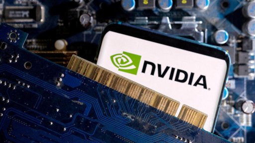 Nvidia franchit le seuil historique de 5 000 milliards de dollars de capitalisation