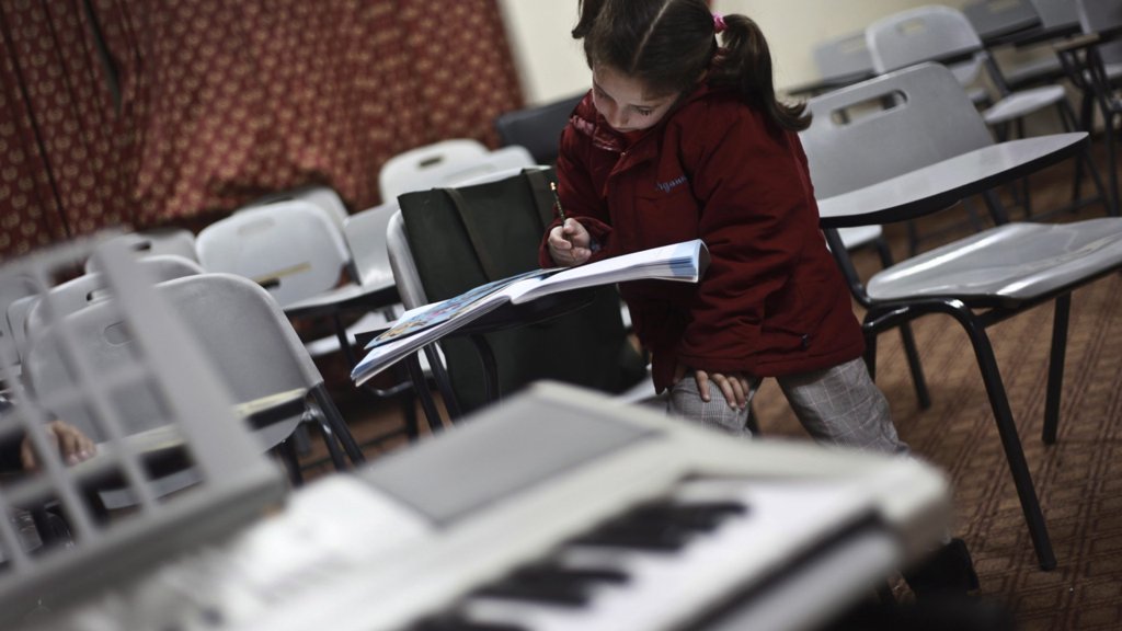 Falta de Professores Agrava-se e Sindicatos Exigem Reforma Estrutural da Carreira