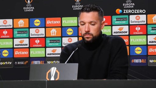 Francesco Farioli reencontra antigo clube e elogia exibição "sólida e profissional" do FC Porto