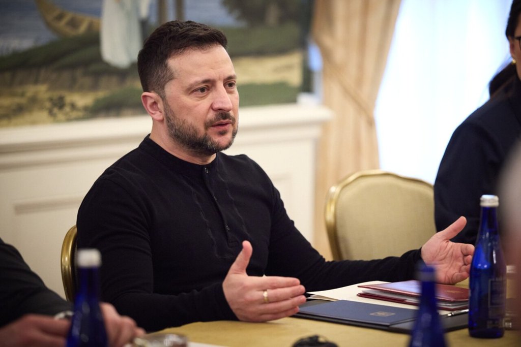 Zelensky Apela a Aliados e Admite Cenário de Concessões Territoriais