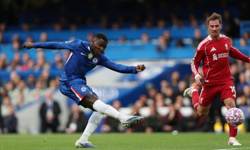 Freddy Bernal, arquero de raíces colombianas, firma contrato profesional con el Chelsea