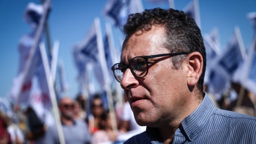 Orçamento do Estado para 2026 Desencadeia Ameaça de Greve Geral