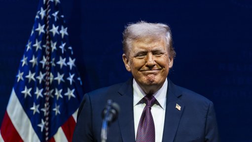 Futuro do TikTok nos EUA Incerto Face a Declarações Ambíguas de Trump